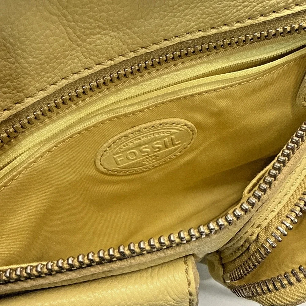 Fossil Sutter Leather Crossbody Bag Shoulder Purse‎ Messenger Pale Yellow Y2K